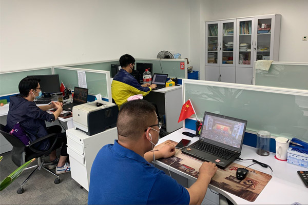 7、研究院组织员工收看两会。 7、研究院组织员工收看两会。