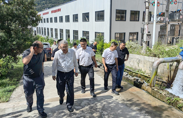 牛书记云南调研2小图 牛书记云南调研2小图